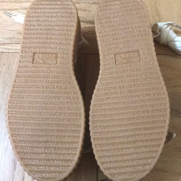 FENTY by Rihanna - Picture 3 of 5